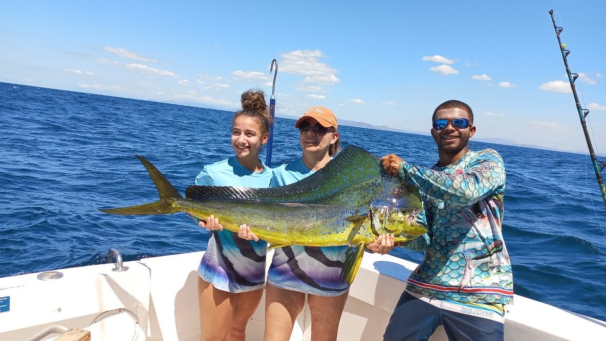 A Dream sport fishing boat - Papagayo Gulf Costa Rica