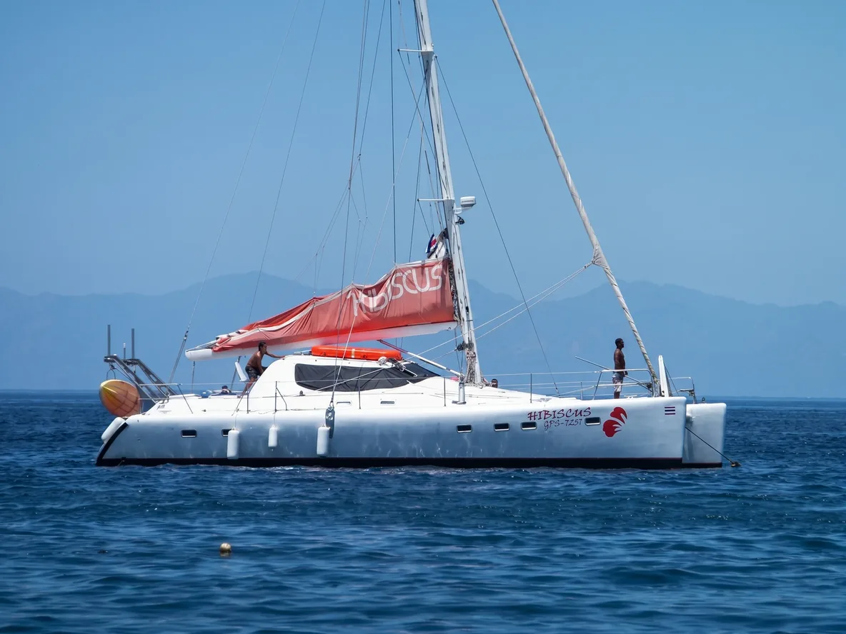 Catamaran sport fishing boat - Papagayo Gulf Costa Rica