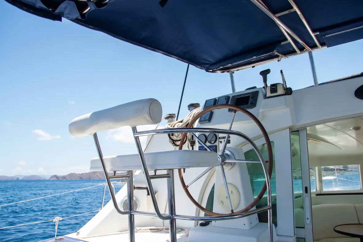 Catamaran sport fishing boat - Papagayo Gulf Costa Rica