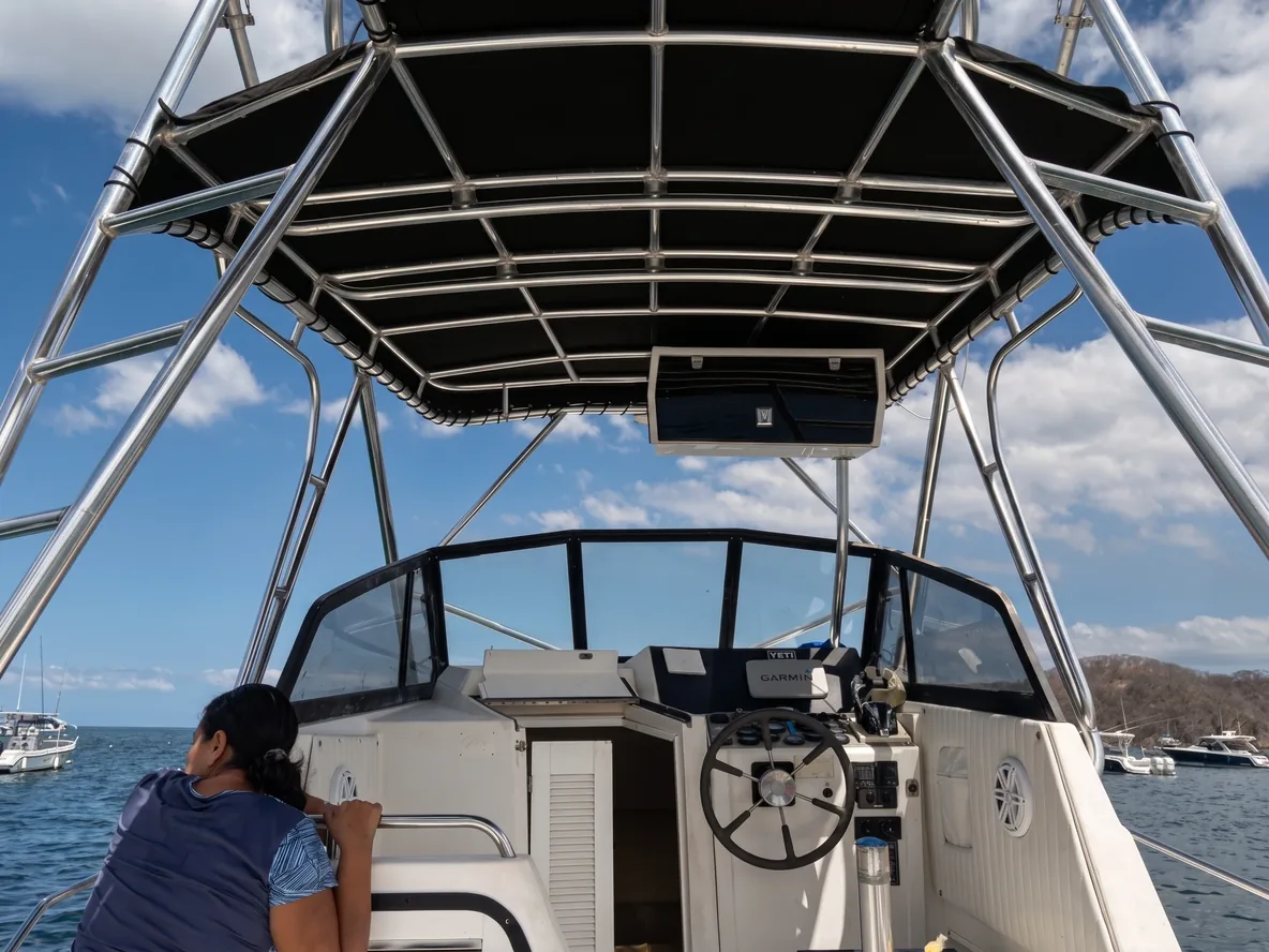 Costa del Sol sport fishing boat - Papagayo Gulf Costa Rica