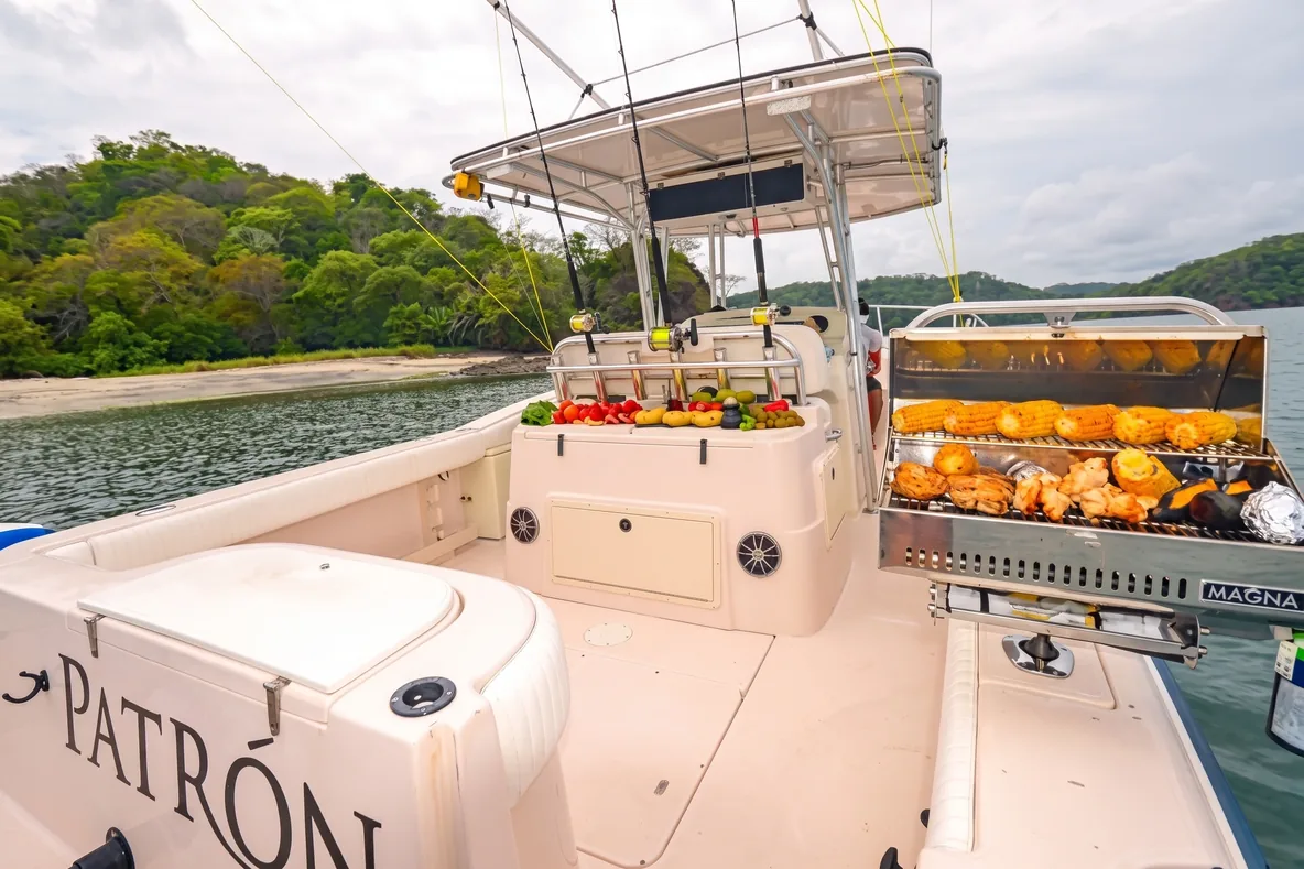El Patron sport fishing boat - Papagayo Gulf Costa Rica