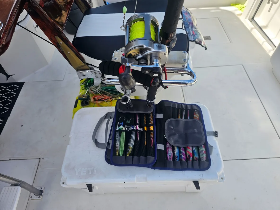 Fish Tale II sport fishing boat - Papagayo Gulf Costa Rica
