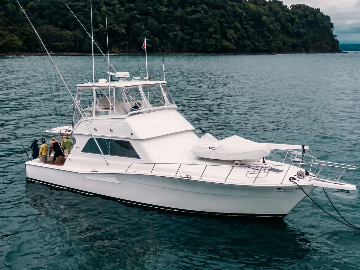 Jackpot luxury yacht Papagayo Costa Rica