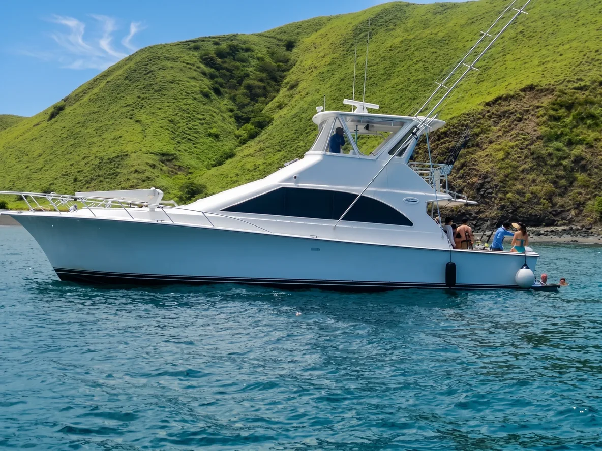 Mamacita Rica luxury yacht Papagayo Costa Rica