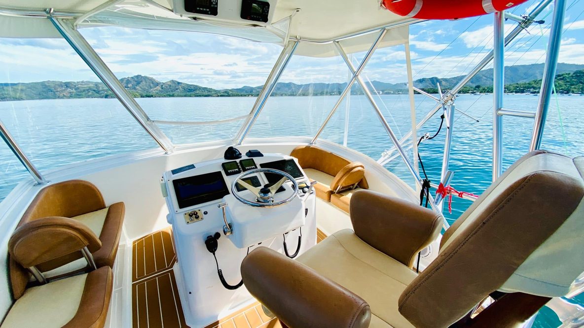 Ocean Billfish sport fishing boat - Papagayo Gulf Costa Rica