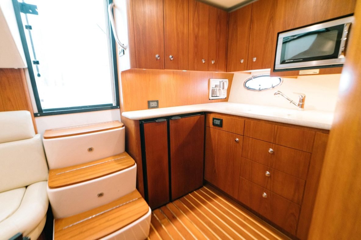 Tiara 40ft sport fishing boat - Papagayo Gulf Costa Rica