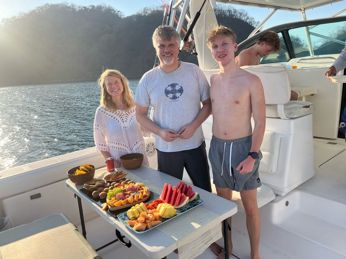Tiara 40ft sport fishing boat - Papagayo Gulf Costa Rica